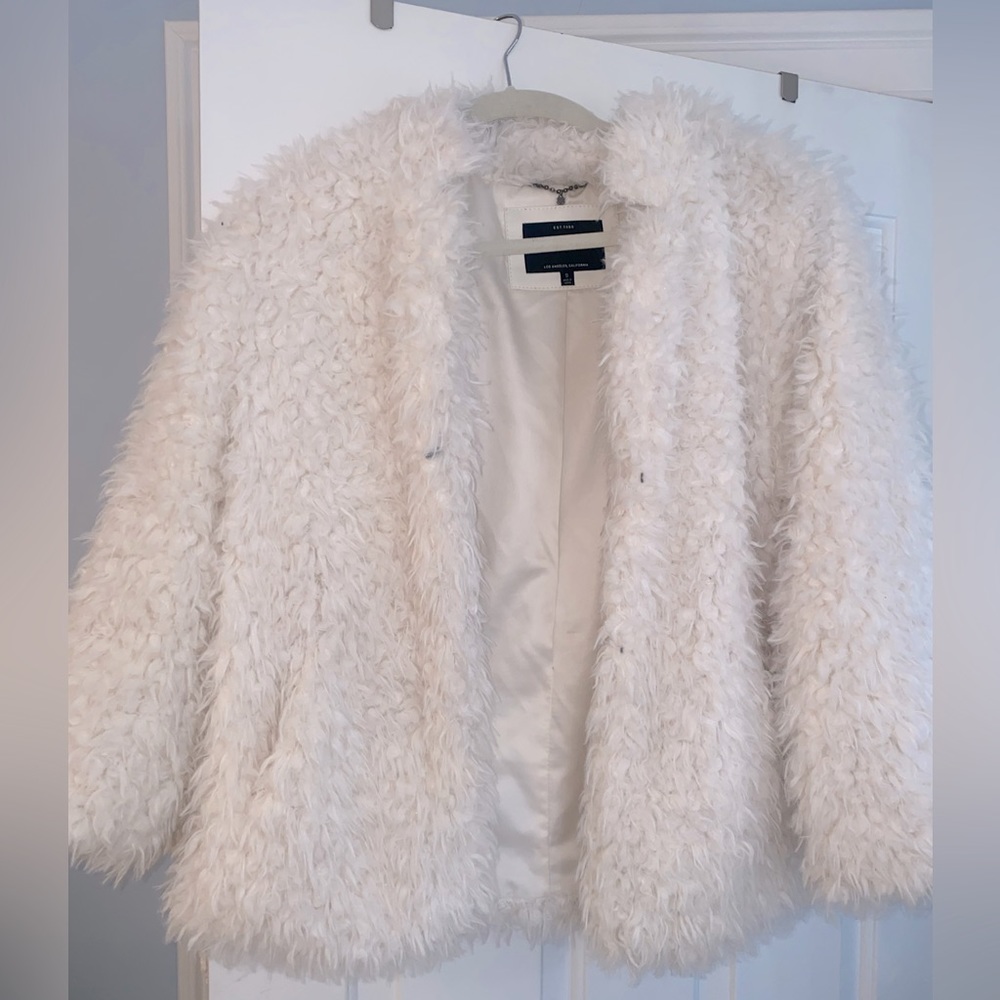 Lucky Brand white faux fur coat
